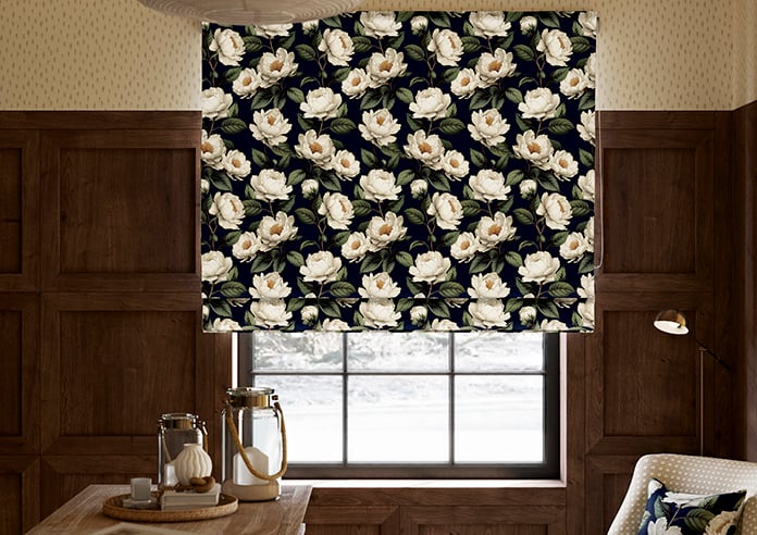 Henleys Vine, Hudds - Roman Blind - Image 3
